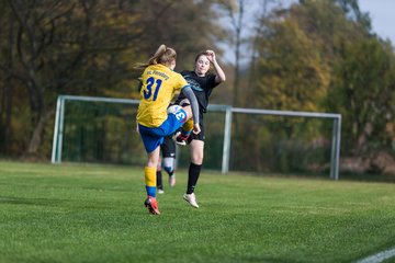 Bild 106 - wBJ MSG Steinhorst-Krummesse - VfL Pinneberg : Ergebnis: 2:0